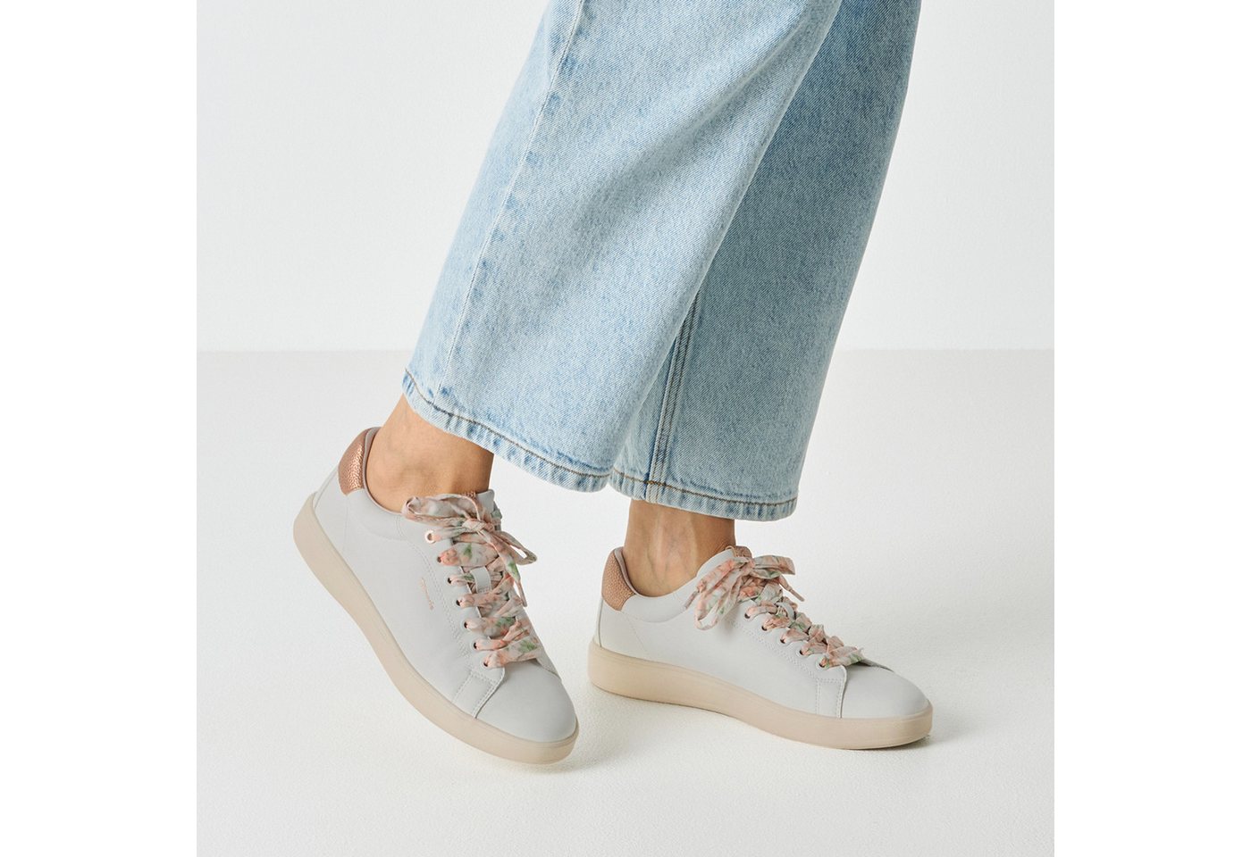 Tamaris Plateausneaker Freizeitschuh, Halbschuh, Schnürer in veganer Verarbeitung – Bild 2 von 5