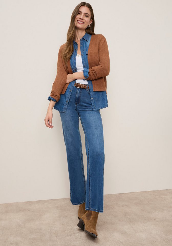 Tamaris Strickjacke kurzer Schnitt, figurumspielende Passform aus weicher Viskosemischung – Bild 4 von 5