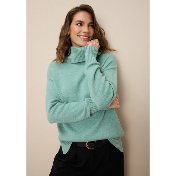 Tamaris Strickpullover aus weicher Viskosemischung in lässiger Form mit seitlichen Schlitzen