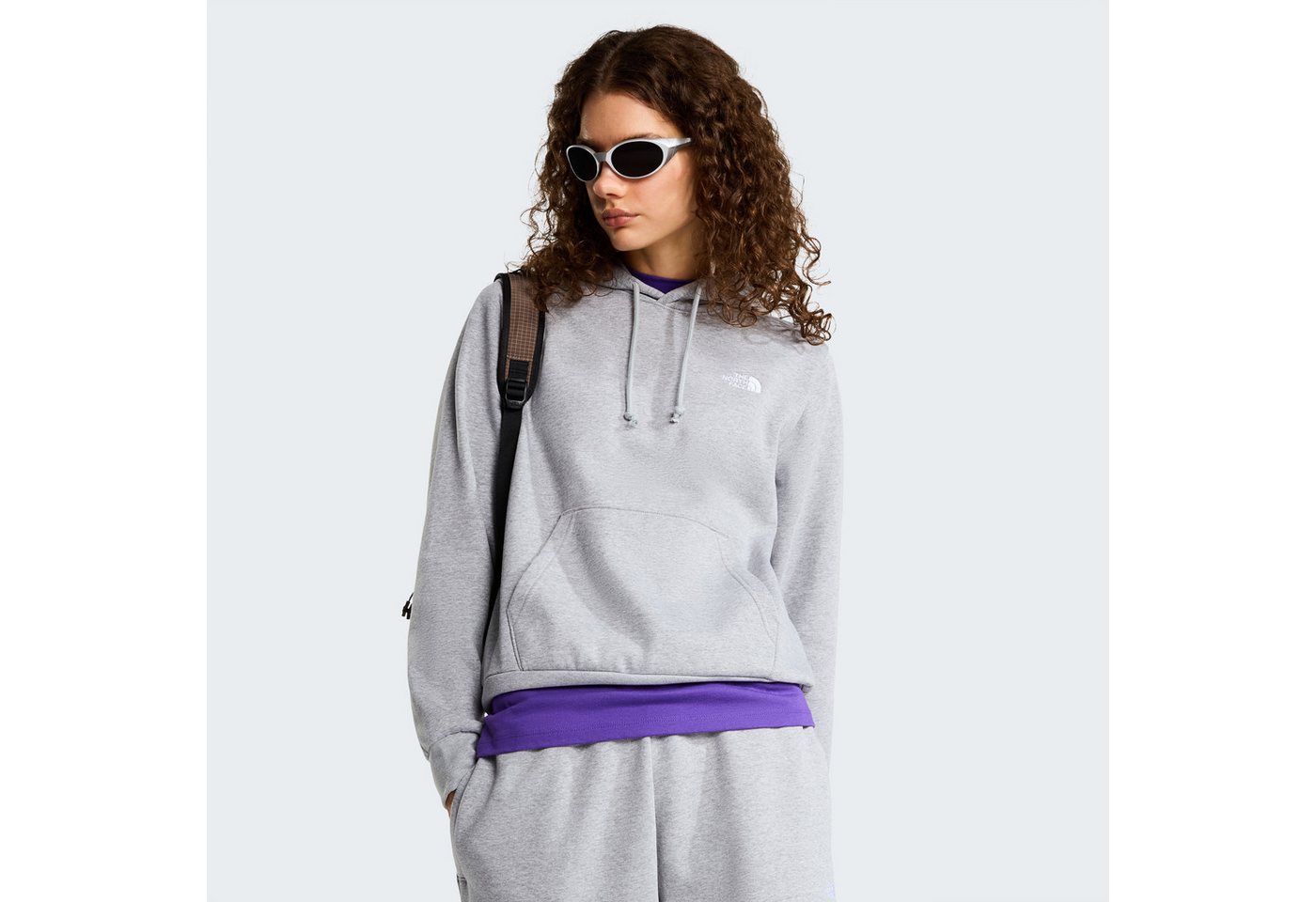 The North Face Kapuzensweatshirt W EVOLUTION SIMPLE DOME REGULAR HOODIE mit sportlichem Stil, in normaler Länge, aus Baumwolle und Polyester – Bild 2 von 5
