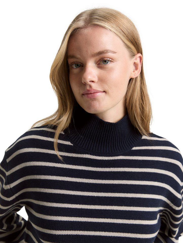 TOM TAILOR Denim Strickpullover im Streifen-Design und mit Stehkragen – Bild 3 von 5