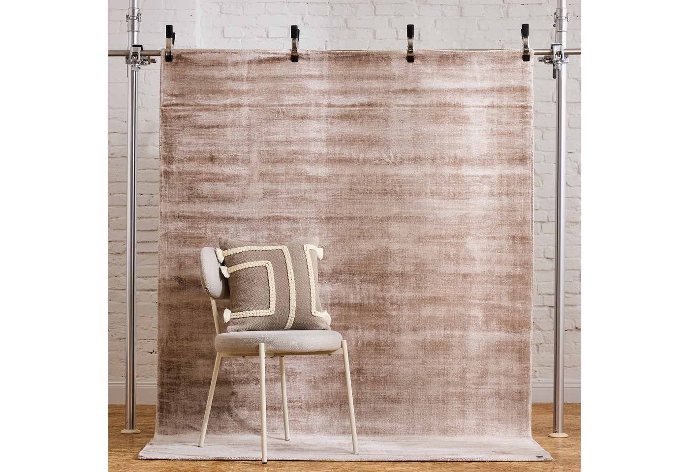 TOM TAILOR HOME Teppich Shine uni, rechteckig, Höhe: 8 mm, Handwebteppich, 100% Viskose, handgewebt, mit elegantem Schimmer – Bild 2 von 5
