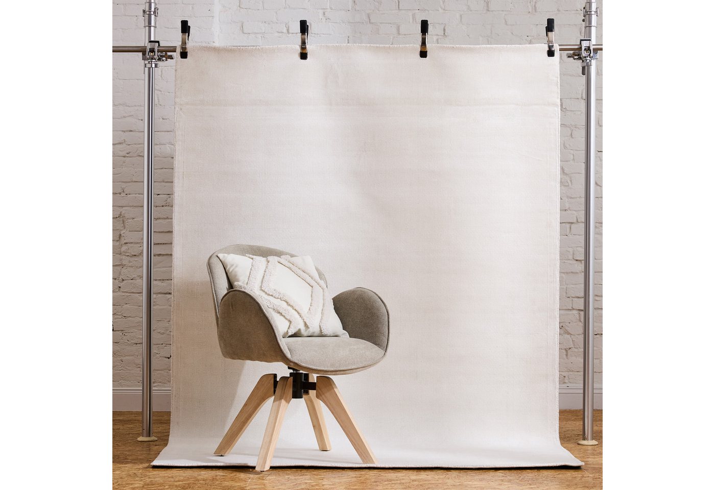 TOM TAILOR HOME Teppich Shine uni, rechteckig, Höhe: 8 mm, Handwebteppich, 100% Viskose, handgewebt, mit elegantem Schimmer – Bild 2 von 5