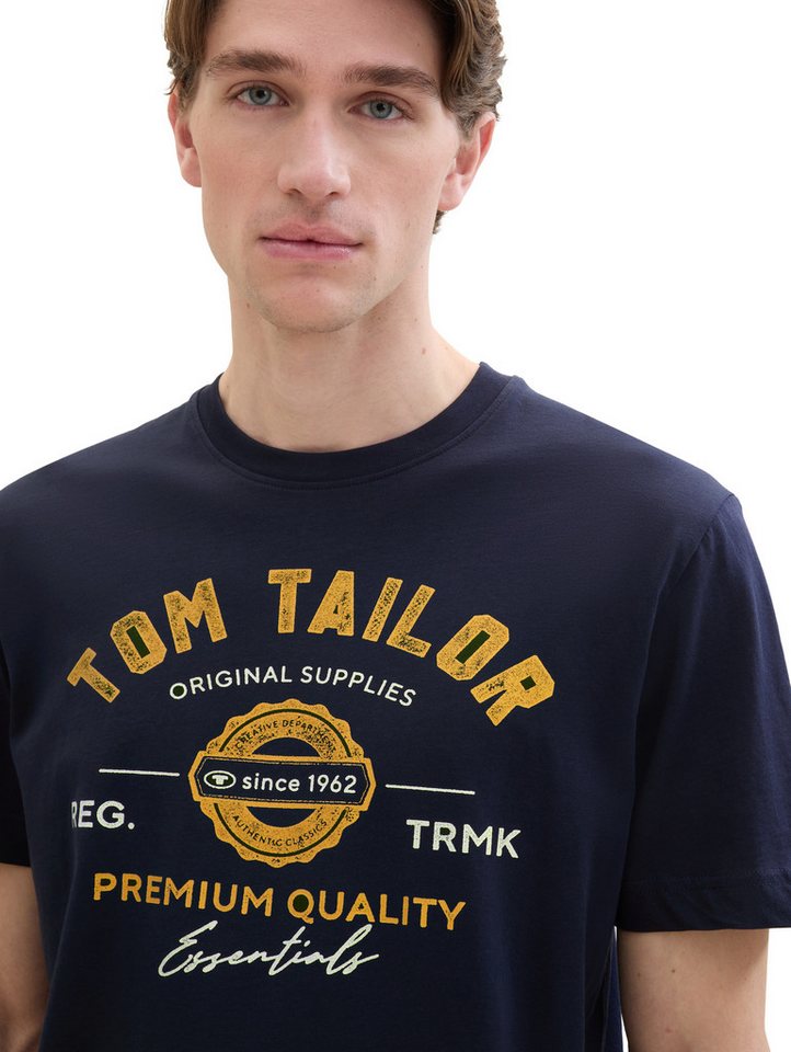 TOM TAILOR T-Shirt Regular mit großem Logofrontprint – Bild 4 von 5