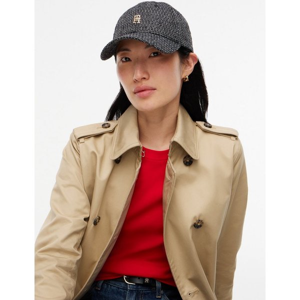 Tommy Hilfiger Baseball Cap ELEVATED CHIC BOUCLE CAP Regular fit und größenverstellbar