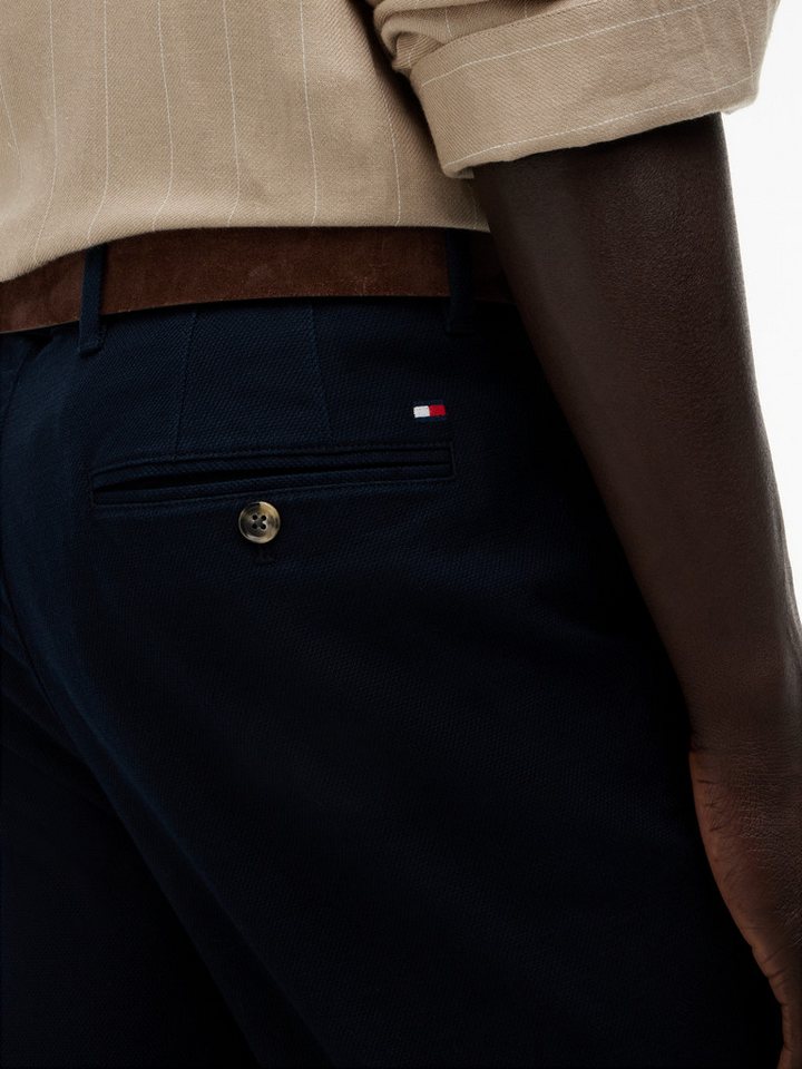 Tommy Hilfiger Chinohose BLEECKER OPEN STRUCTURE aus Stretch-Baumwolle, Slim Fit – Bild 4 von 5