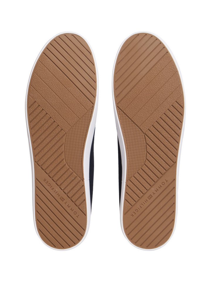 Tommy Hilfiger HARLEM CORE II CVS Sneaker Freizeitschuh, Halbschuh, Schnürer mit Logo-Aufnäher an der Schuhzunge – Bild 3 von 5