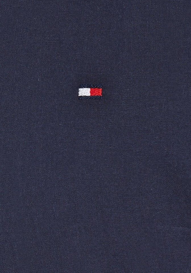 Tommy Hilfiger Langarmhemd SOLID STRETCH POPLIN SHIRT L/S mit Logo-Stickerei für Kinder bis 16 Jahre – Bild 4 von 5
