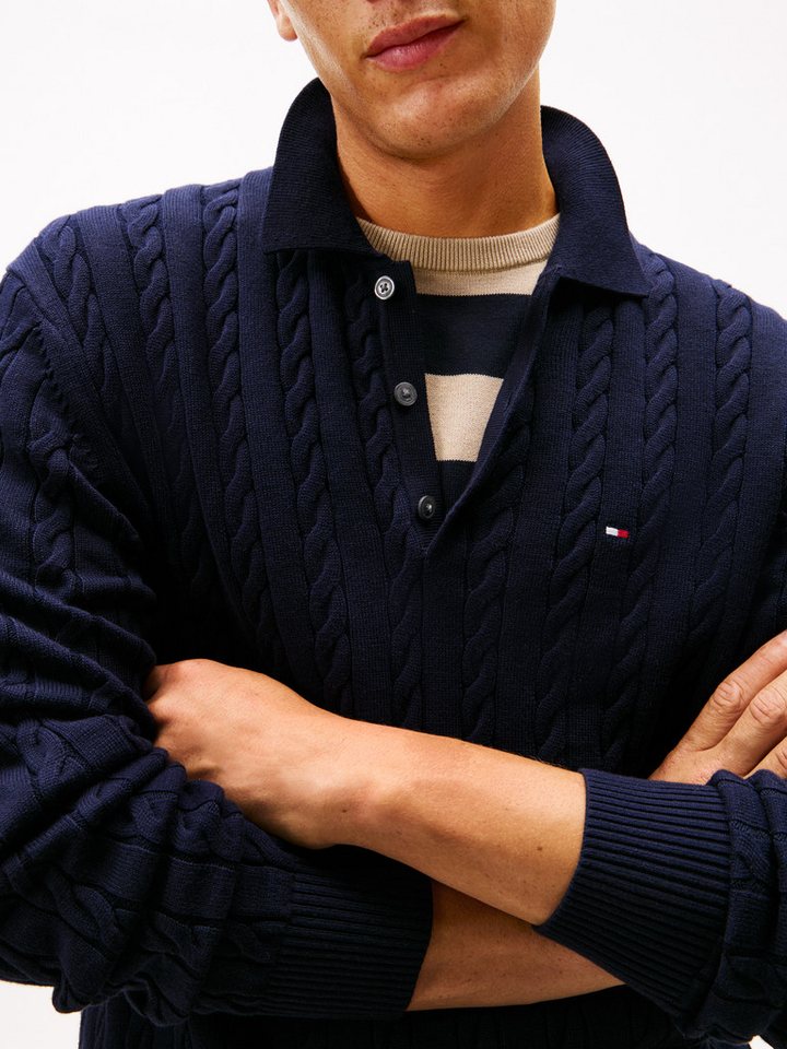 Tommy Hilfiger Polokragenpullover CLASSIC COTTON CABLE mit Zopfmuster, regular fit – Bild 4 von 5