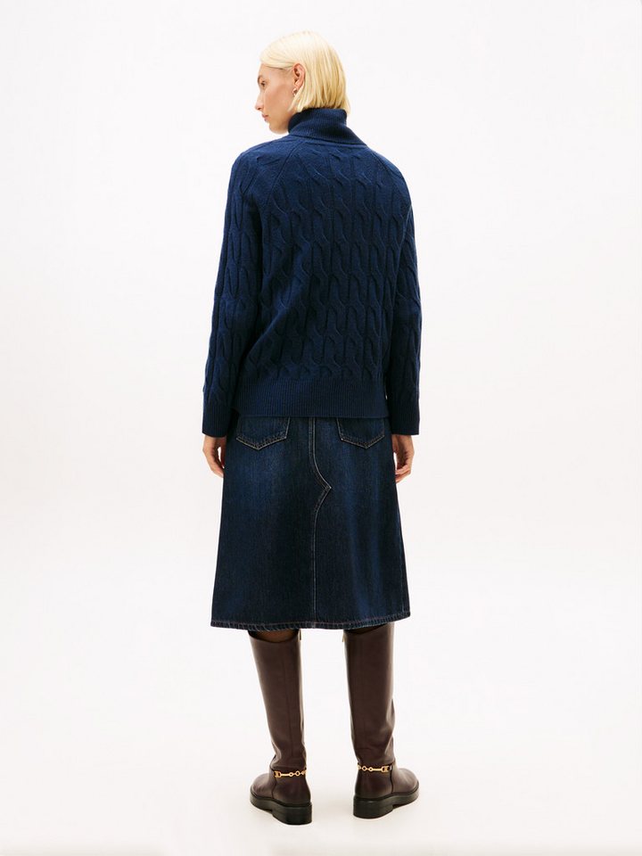 Tommy Hilfiger Rollkragenpullover SOFT WOOL CABLE ROLL-NK LS SWT aus Wolle, Zopfmuster – Bild 5 von 5
