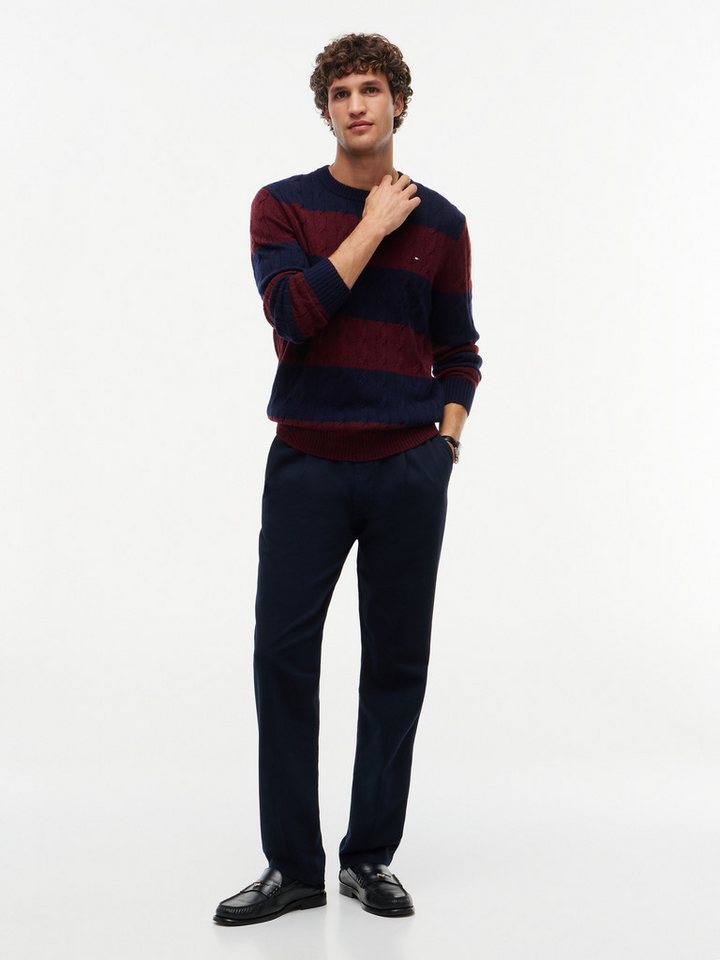 Tommy Hilfiger Rundhalspullover LAMBSWOOL CABLE CREW aus reiner Lammwolle mit Zopfmuster – Bild 4 von 5
