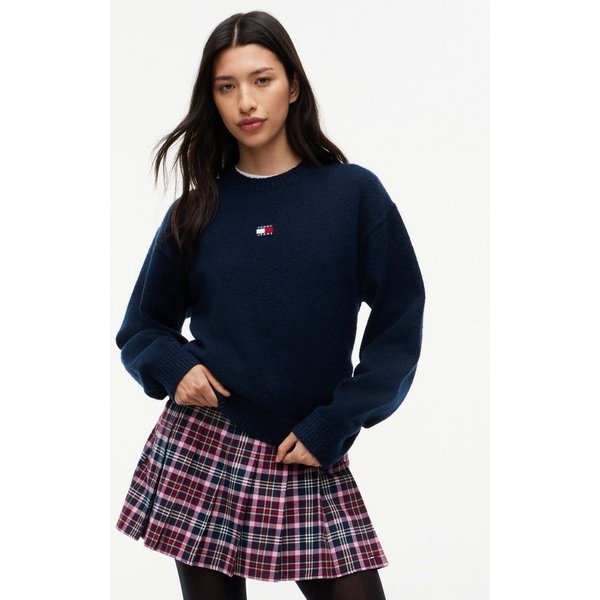 Tommy Jeans Rundhalspullover TJW FLUFFY BADGE SWEATER EXT Materialmix mit Alpaka