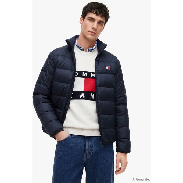 Tommy Jeans Steppjacke LIGHT DOWN PACKBL JACKET Regular fit mit Stehkragen, mit Daunenfüllung