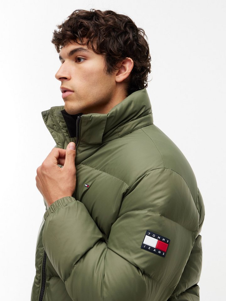Tommy Jeans Steppjacke TJM ESSENTIAL DOWN JACKET EXT Winterjacke Outdoorjacke Gefüttert 2 in 1 Jacke abnehmbare Kapuze – Bild 4 von 5