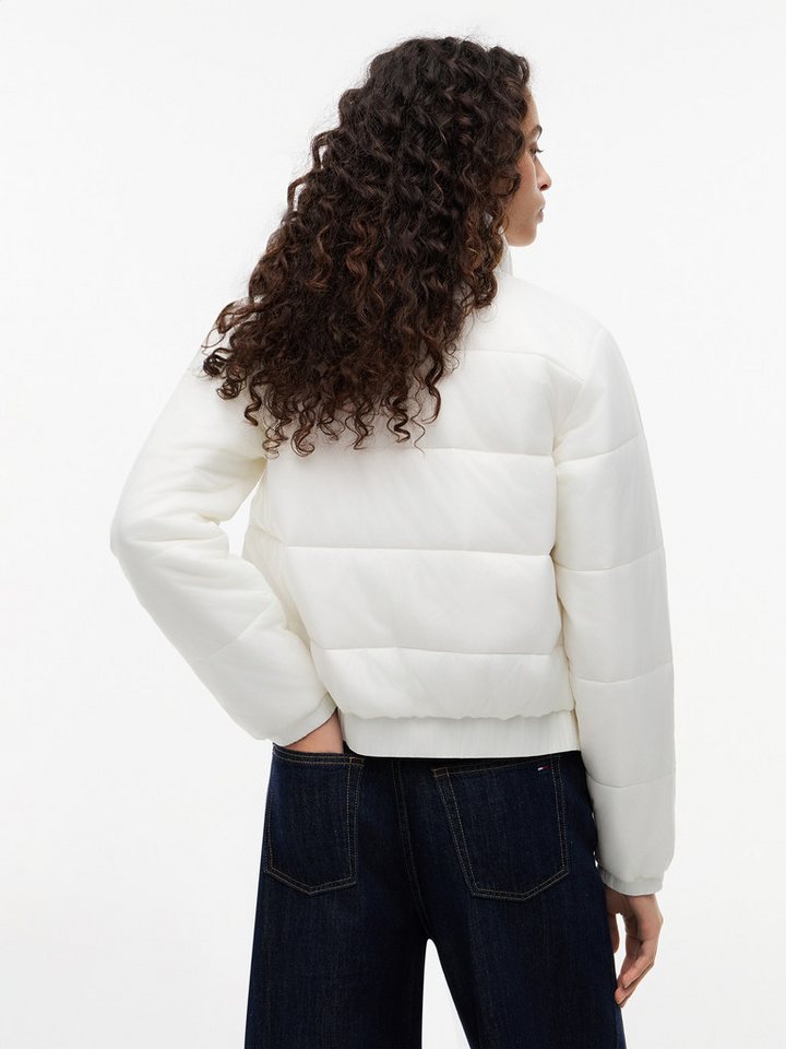 Tommy Jeans Steppjacke TJW REG PADDED JACKET Steppware, Reißverschlusstaschen, Stehkragen – Bild 2 von 5