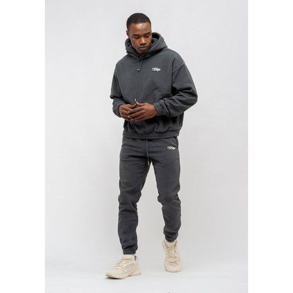 Tom Barron Trainingsanzug Tom Barron Tracksuit With Fleece Fabric Patch Logo, mit modernem Design