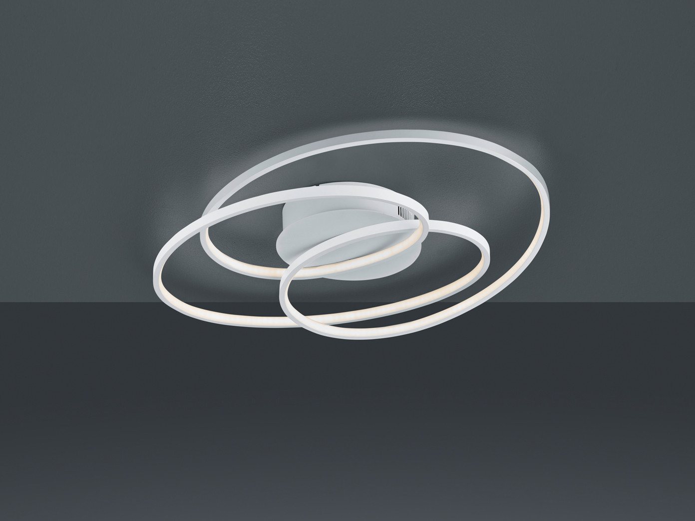 TRIO Leuchten LED Deckenleuchte, Dimmfunktion, LED fest integriert, stufenweise dimmbar über Schalter, Warmweiß, Große geschwungene Ringe-Leuchte aus Metall, au – Bild 2 von 4