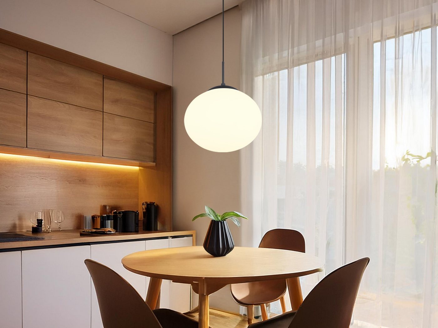 TRIO Leuchten LED Pendelleuchte, Dimmfunktion, LED wechselbar, Warmweiß, klein-e Glas-kugel Lampe über-n Esstisch & Couchtisch hängend Ø 30cm – Bild 2 von 5