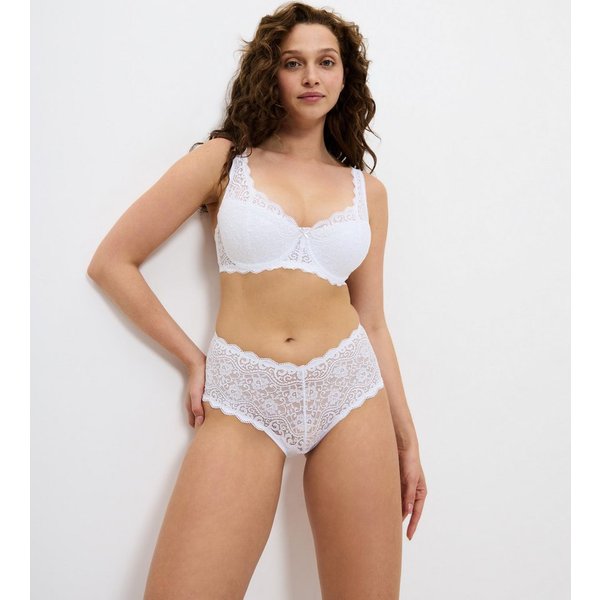 Triumph Balconette-BH Amourette Stretch-Spitze, weich, feminin, breite Träger