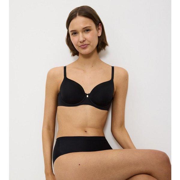Triumph Bügel-BH Body Make-Up Essentials leicht, glänzend, weiche Einlagen