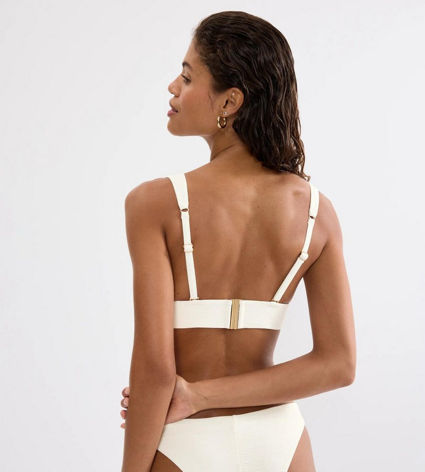 Triumph Bügel-Bikini-Top Summer Dune P, mit Wellenstruktur – Bild 5 von 5