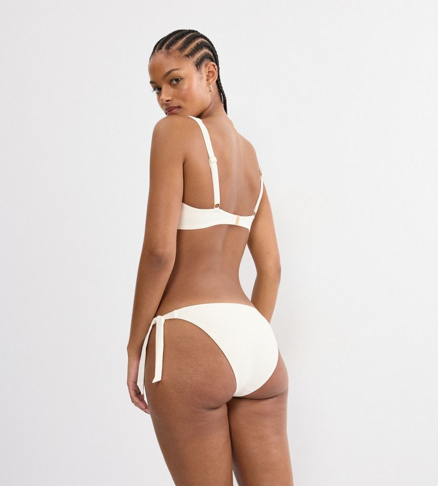 Triumph Bügel-Bikini-Top Summer Dune W, mit Wellenstruktur – Bild 5 von 5