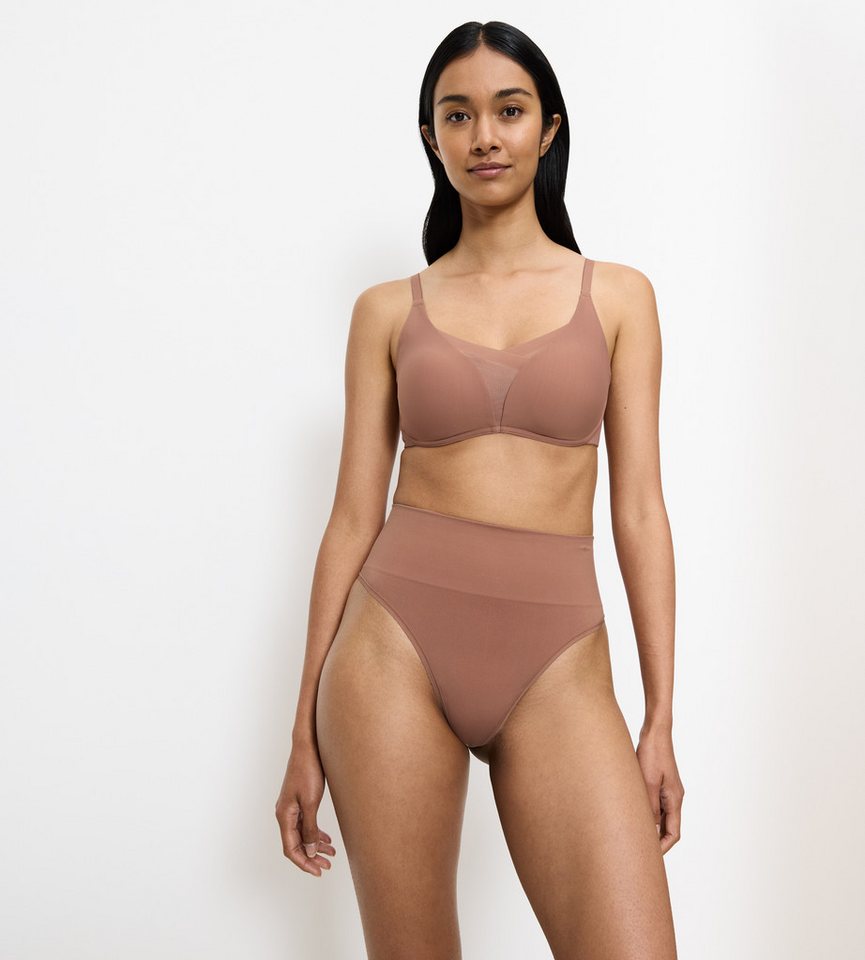 Triumph Shapingslip Soft Sculpt nahtlos, formend, leichter Bauchweg-Effekt, hoher Beinausschnitt – Bild 5 von 5