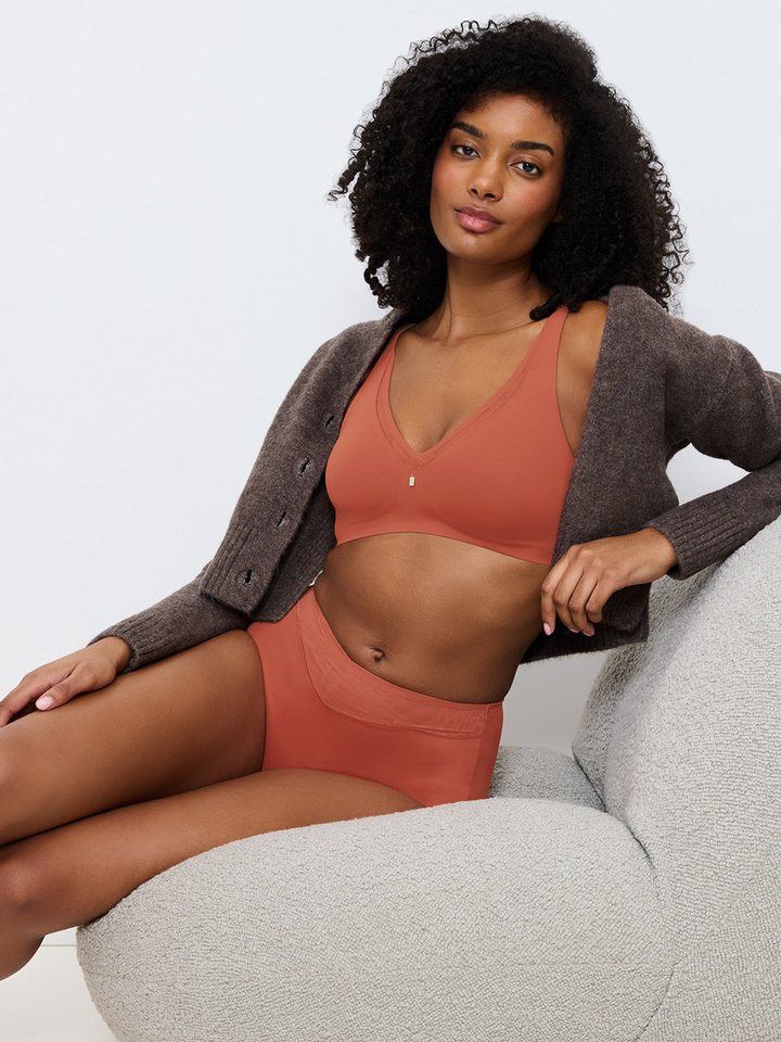Triumph Soft-BH Red Label True Shape Sensation natürlicher Minimiser-BH – Bild 5 von 5