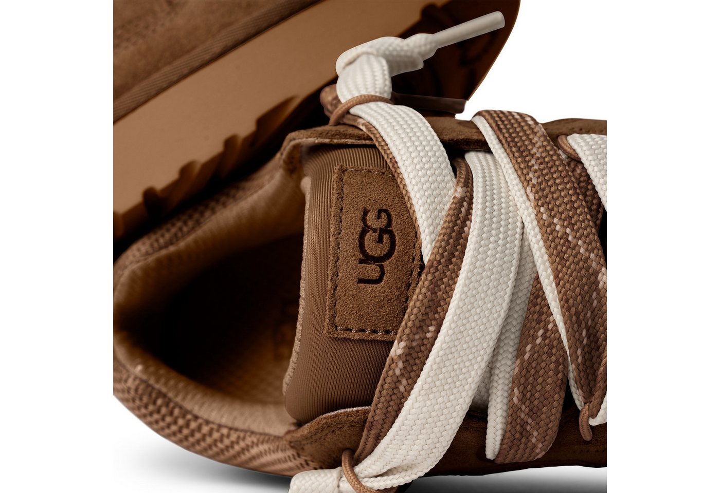 UGG LO LOWMEL Slip-On Sneaker Freizeitschuh, Halbschuh, Slipper mit praktischer Anziehlasche – Bild 2 von 5