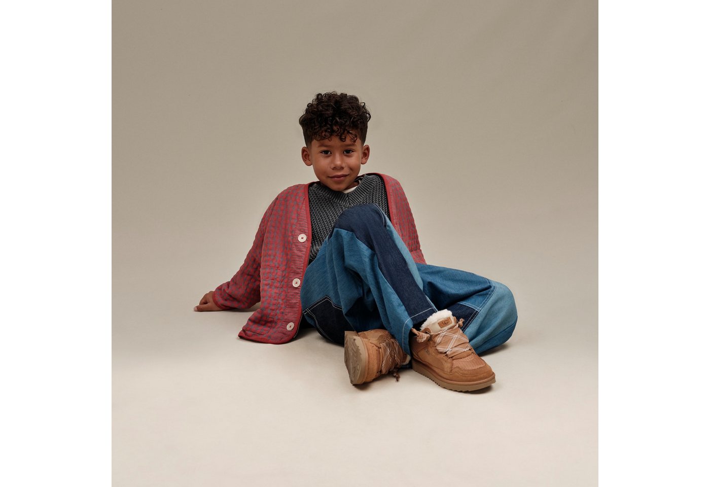 UGG LOWMEL Sneaker Kinderschuh, Halbschuh, Schnürschuh mit weichem Fußbett – Bild 4 von 5