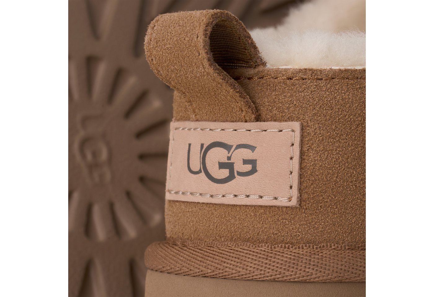 UGG Unisex CLASSIC MICRO Clog Homeslippers, Pantoffel, Schlupfschuh im neuen Design – Bild 3 von 5