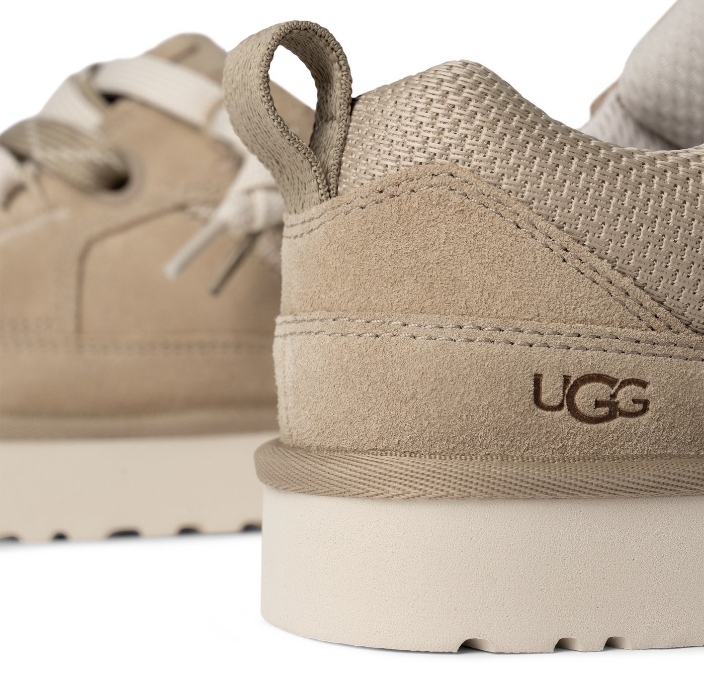 UGG Unisex LO LOWMEL Sneaker, Halbschuh, Schnürschuh Freizeitschuh mit trendiger Laufsohle – Bild 4 von 5