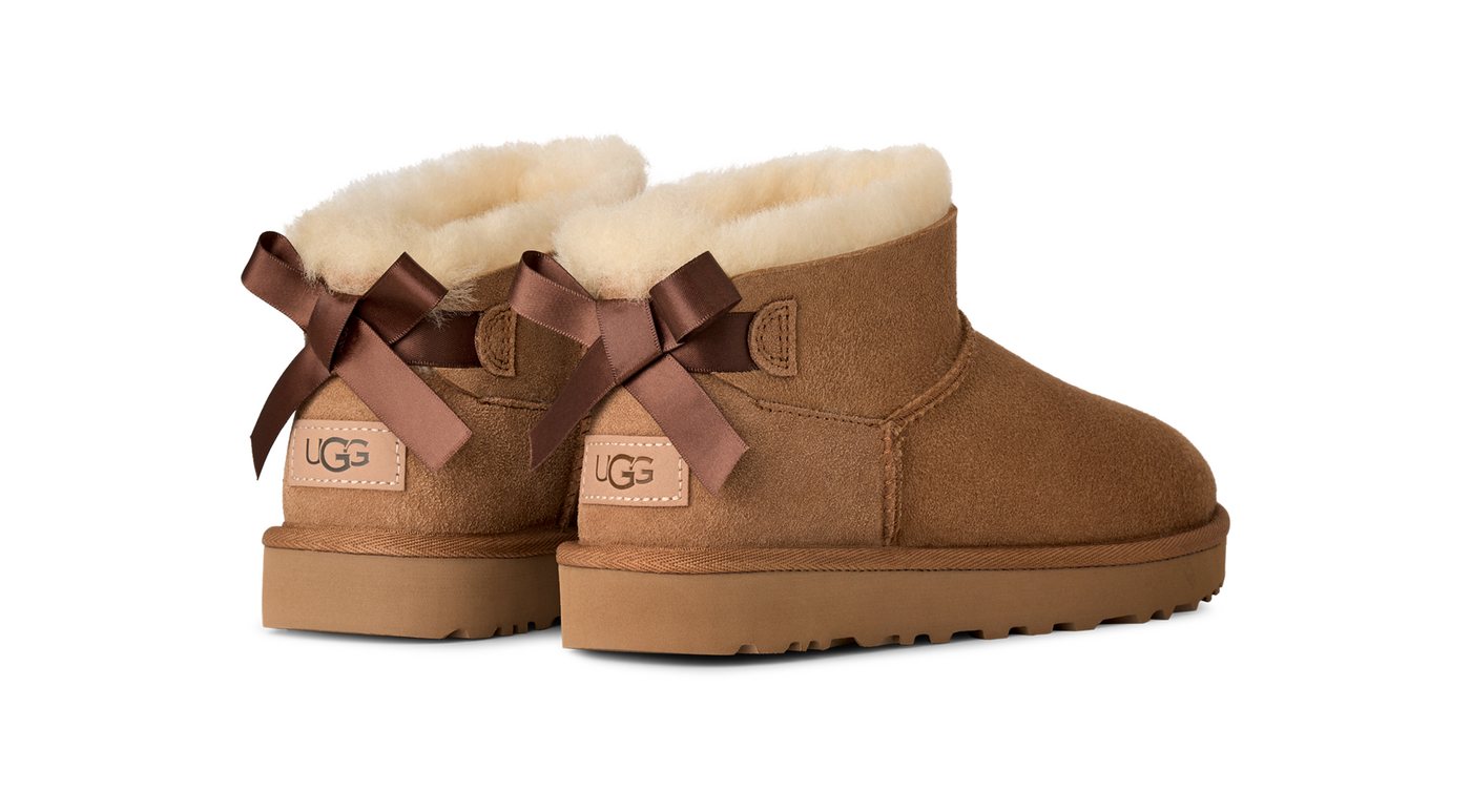UGG W ULTRA MINI BAILEY BOW Schlupfboots Winterboots mit Schleife und Logo-Aufnäher an der Ferse – Bild 3 von 5
