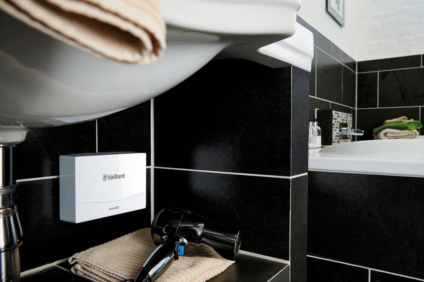 Vaillant Klein-Durchlauferhitzer VED H 3-3 N, IP25, energiesparend, UV beständig – Bild 3 von 4