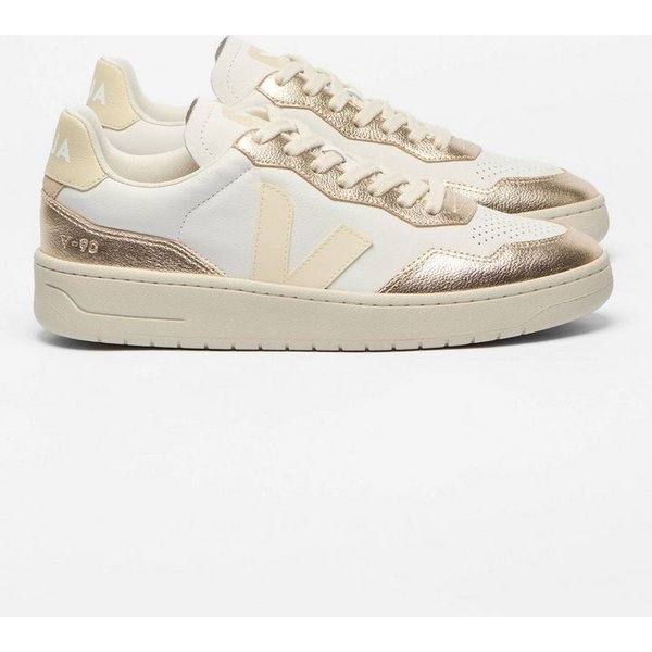 VEJA V-90 Sneaker