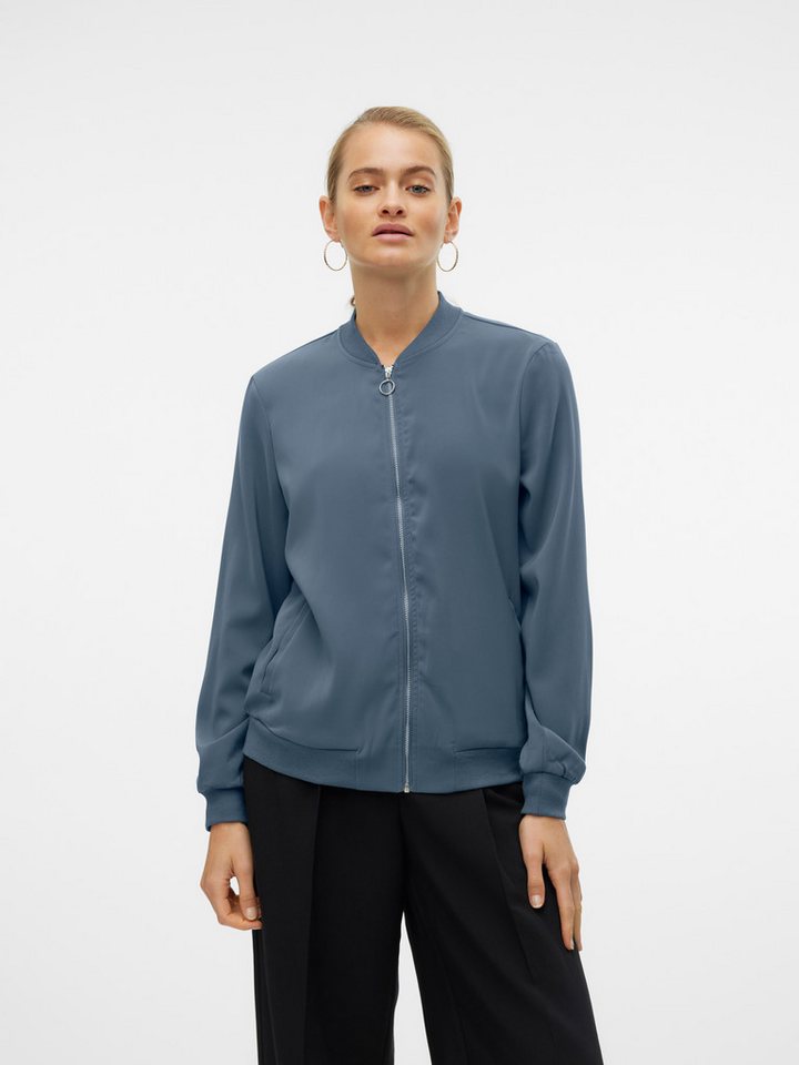 Vero Moda Kurzjacke VMCONNY, leichte Jacke für den Übergang seitliche Eingrifftaschen, Rippbündchen – Bild 2 von 5