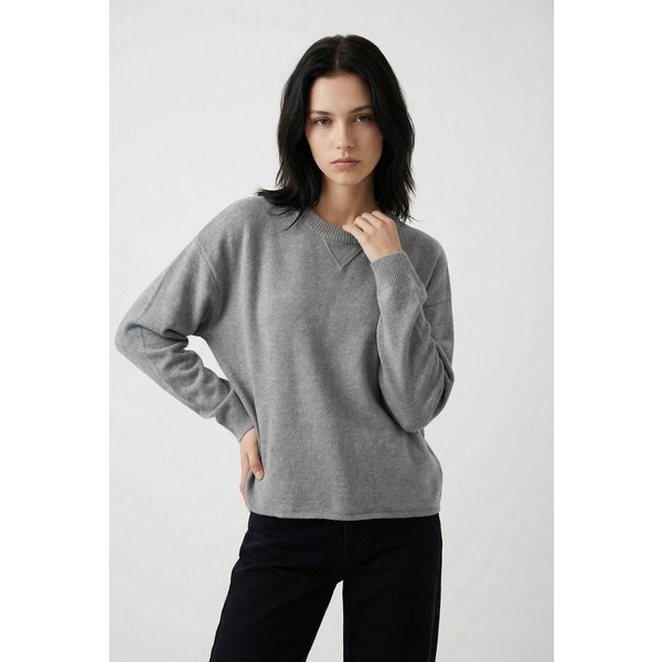 Vero Moda Strickpullover VMBOOM LS O-NECK PULLOVER BOO mit Rundhalsausschnitt