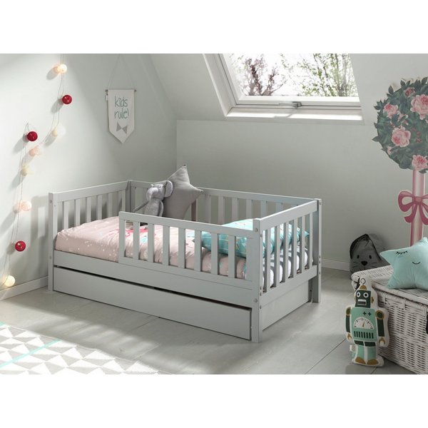 Vipack Kinderbett Junior, Kiefermassiv mit umlaufenden Sprossengitter und Rolllattenrost (B/H/T ca. 148x60x76cm, mit niedrigem Betteinstieg), wahlweise in 2 Far