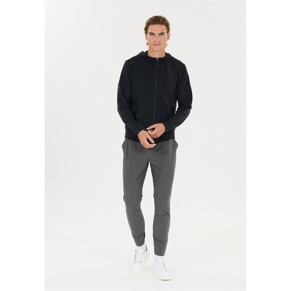 Virtus Sporthose Alonso V2 mit 4-Wege-Stretch und Keep-Dry-Funktion