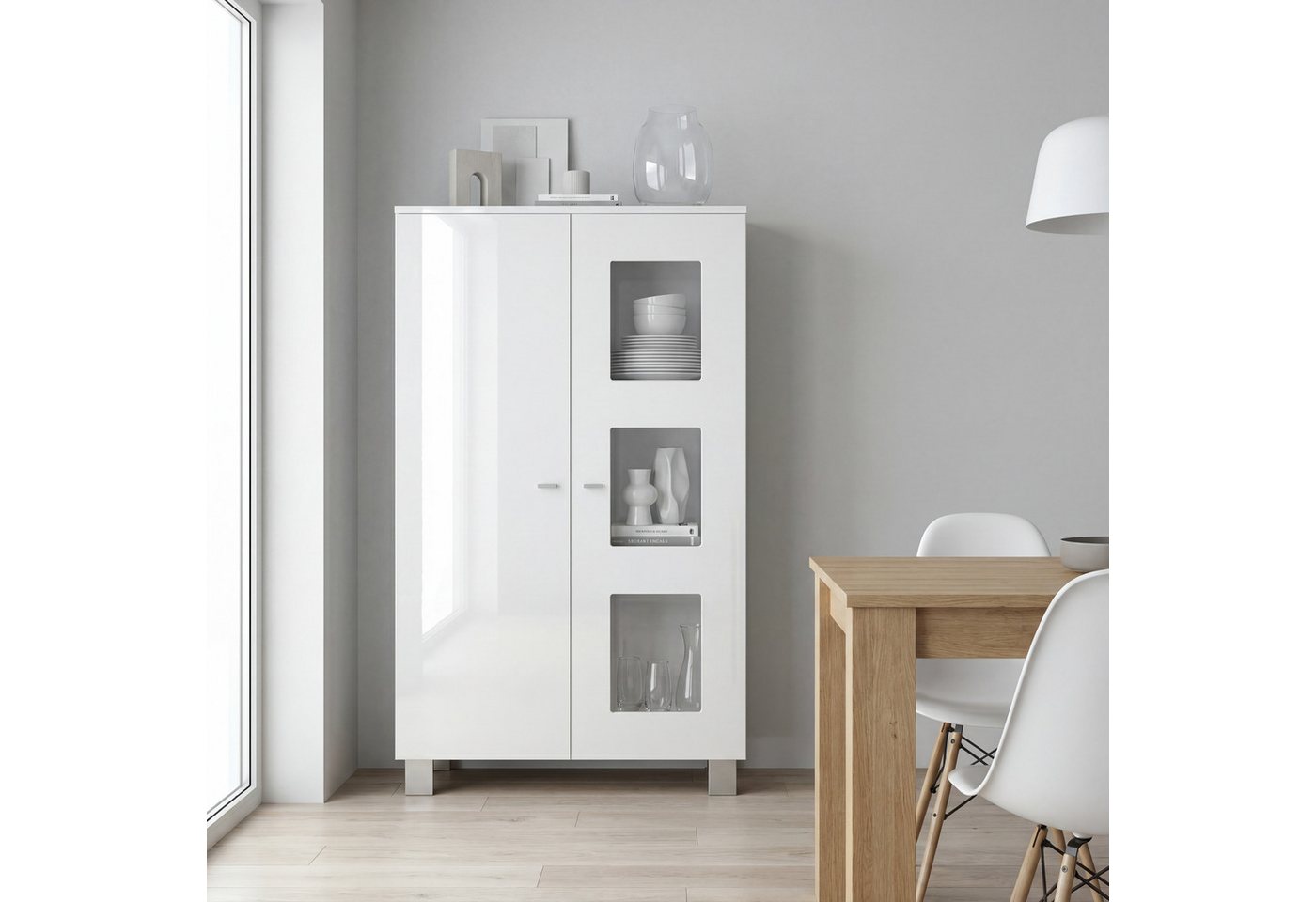 Vladon Standvitrine Denjo (Standvitrine, mit 2 Türen und 3 Glaseinsätzen) Weiß matt/ Weiß Hochglanz (71 x 129 x 35 cm) – Bild 2 von 5