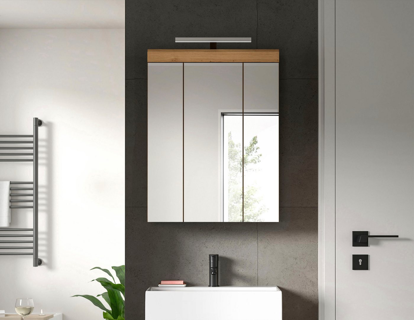 welltime Badezimmerspiegelschrank SIENA, Breite 60cm, inkl. Beleuchtung, 3 Spiegeltüren, 9 Fächer (Set, TOPSELLER) in verschiedenen Farben erhältlich, Badmöbel, – Bild 4 von 5