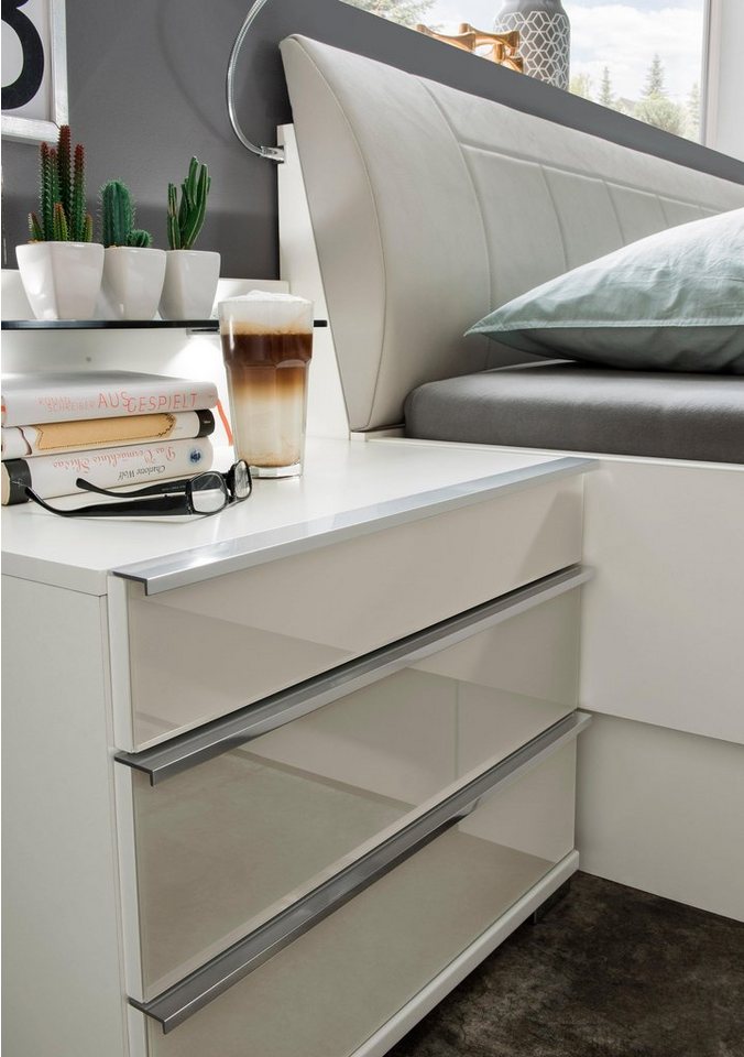 WIEMANN Bett Shanghai, mit geschmackvollem Polsterkopfteil, Made in Germany, in verschiedenen Breiten, Füße chromfarben – Bild 4 von 5