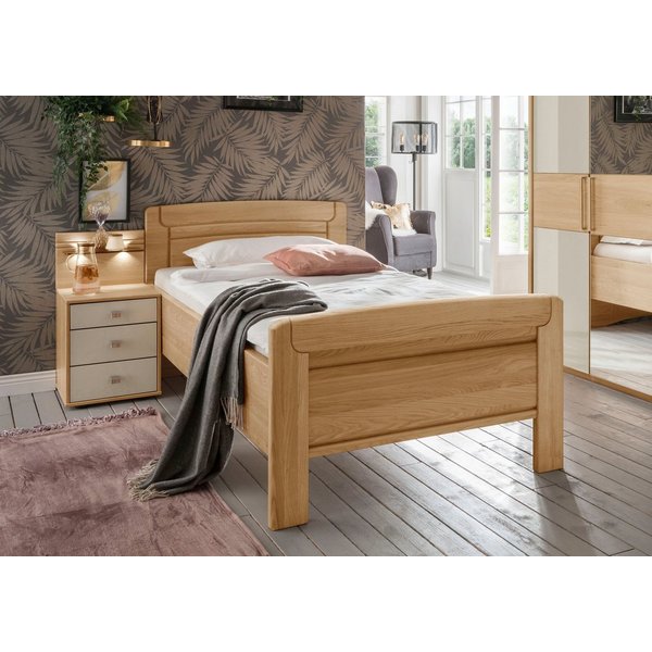 WIEMANN Holzbett Kiruna, Bettgestell, Bettrahmen, teilmassiv Eiche (4-fache Liegehöhenverstellung, MADE IN GERMANY), Kopf- und Fußteil aus Massivholz, verschied