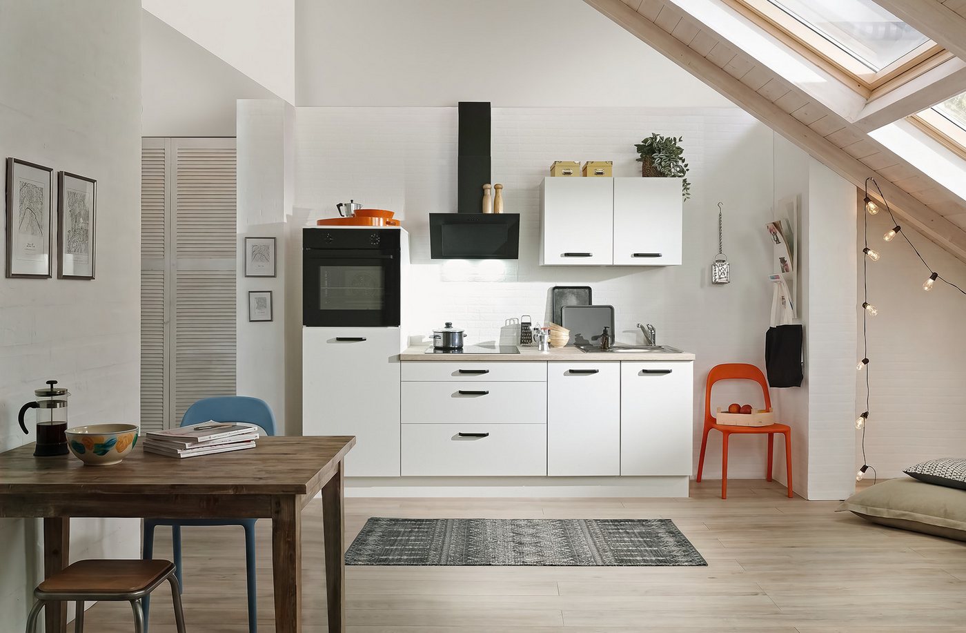 wiho Küchen Küchenzeile Compact: Kleines Format, große Ausstattung, optional mit E-Geräten, Variante ohne Kühlschrank, Breite 240 cm – Bild 2 von 5
