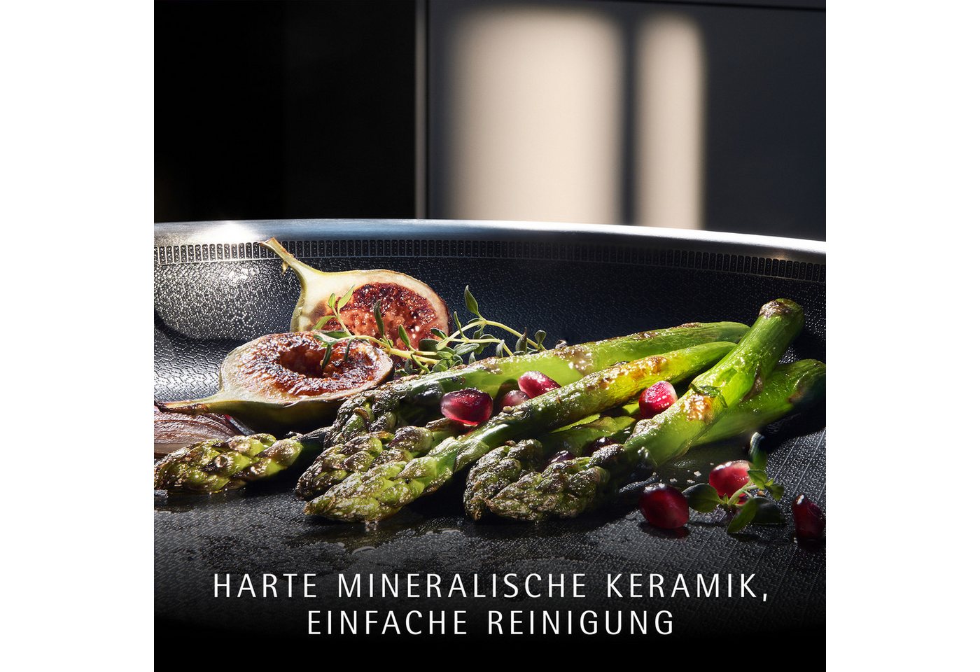 WMF Bratpfanne Ultimate Profi Resist, Edelstahl (1-tlg), Honeycomb-Wabenstruktur, backofenfest, Hohlgriff, Schüttrand – Bild 5 von 5