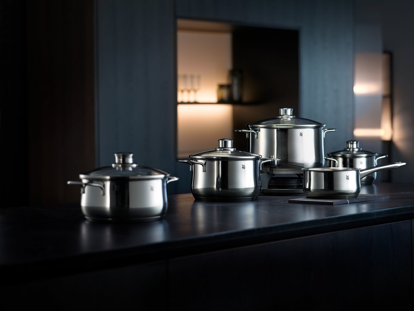 WMF Fleischtopf Diadem Plus, Cromargan® Edelstahl Rostfrei 18/10 (2-tlg), breiter Schüttrand, außergewöhnliches Design, spülmaschinengeeignet – Bild 3 von 5