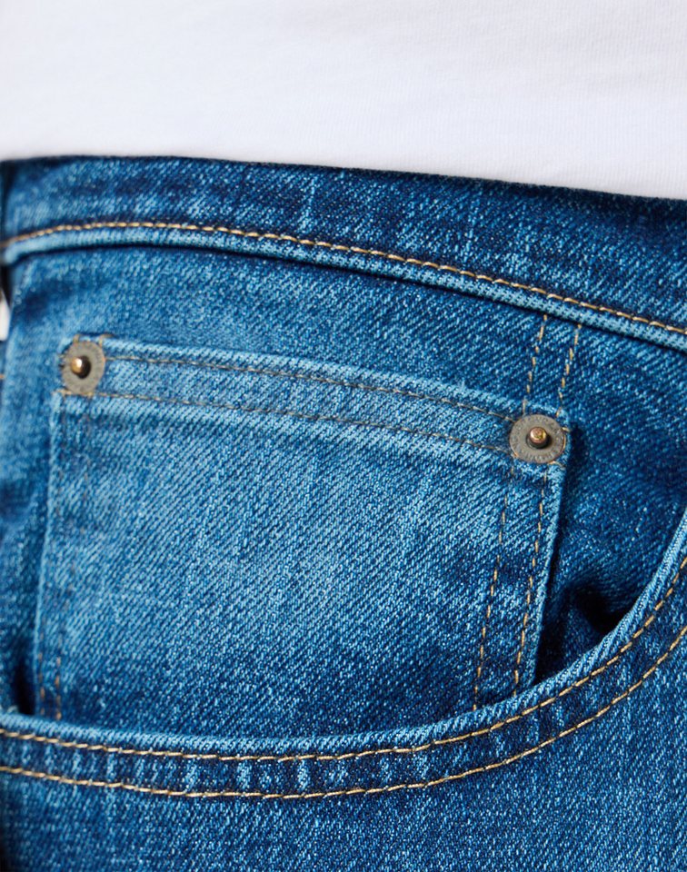 Wrangler Relax-fit-Jeans Foundation mit normaler Leibhöhe – Bild 3 von 5