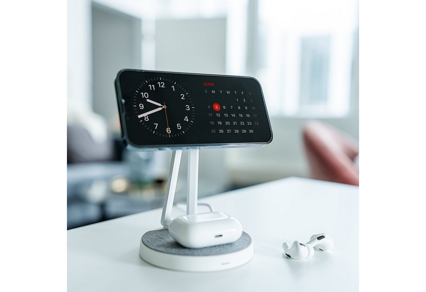 XLAYER MagFix Pro 2-in-1 Ladestation Apple Wireless Charger I Magsafe I 15W Wireless Charger – Bild 2 von 5