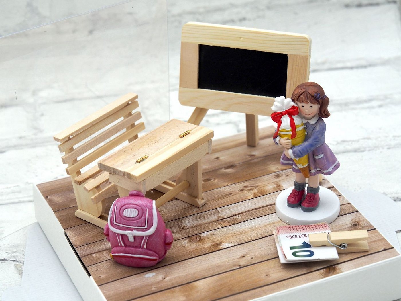 ZauberDeko Geschenkbox Geldgeschenk Verpackung Einschulung Schulanfang Schulbank Mädchen – Bild 3 von 4