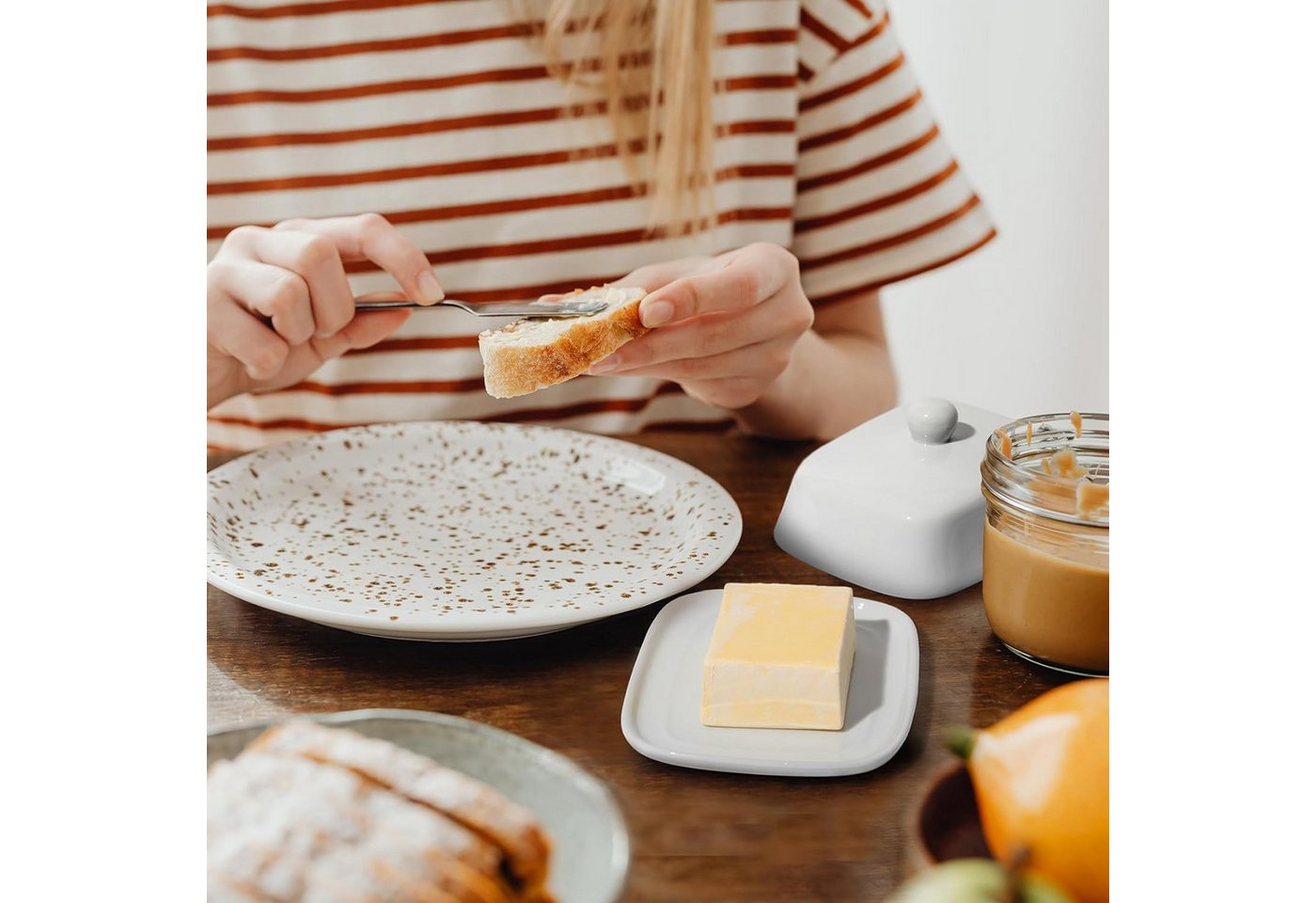 Zedelmaier Butterdose Butterdose aus Keramik,Butterschale Porzellan für Butter(250g), (Set, HYH003), Klimafreundlich, leicht zu reinigen und praktisch – Bild 4 von 5